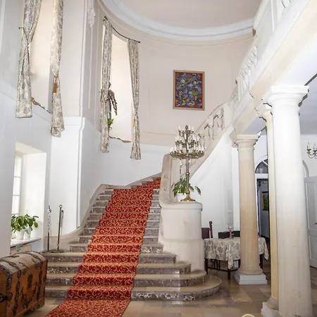 Palac 3*