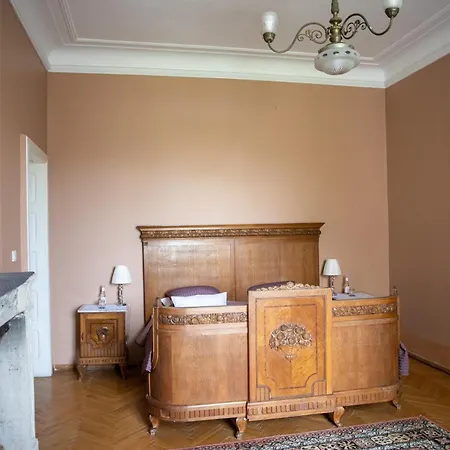 Palac Отель Czerniejewo
